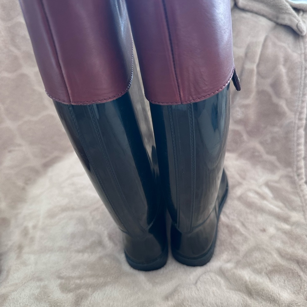Celine Navy Rubber Rain Boots Burgundy Leather Trim Logo Size 36 Made in Italy - Picture 2 of 8